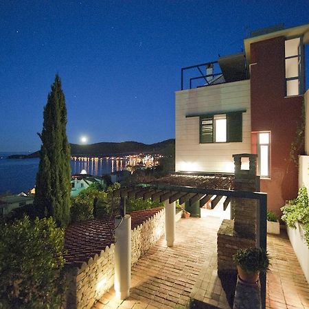 Villa Tangerine Vis Exterior photo