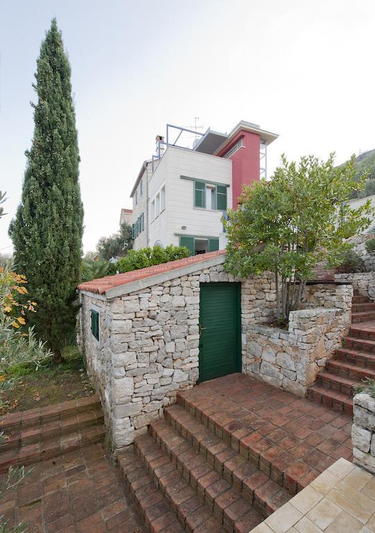 Villa Tangerine Vis Exterior photo